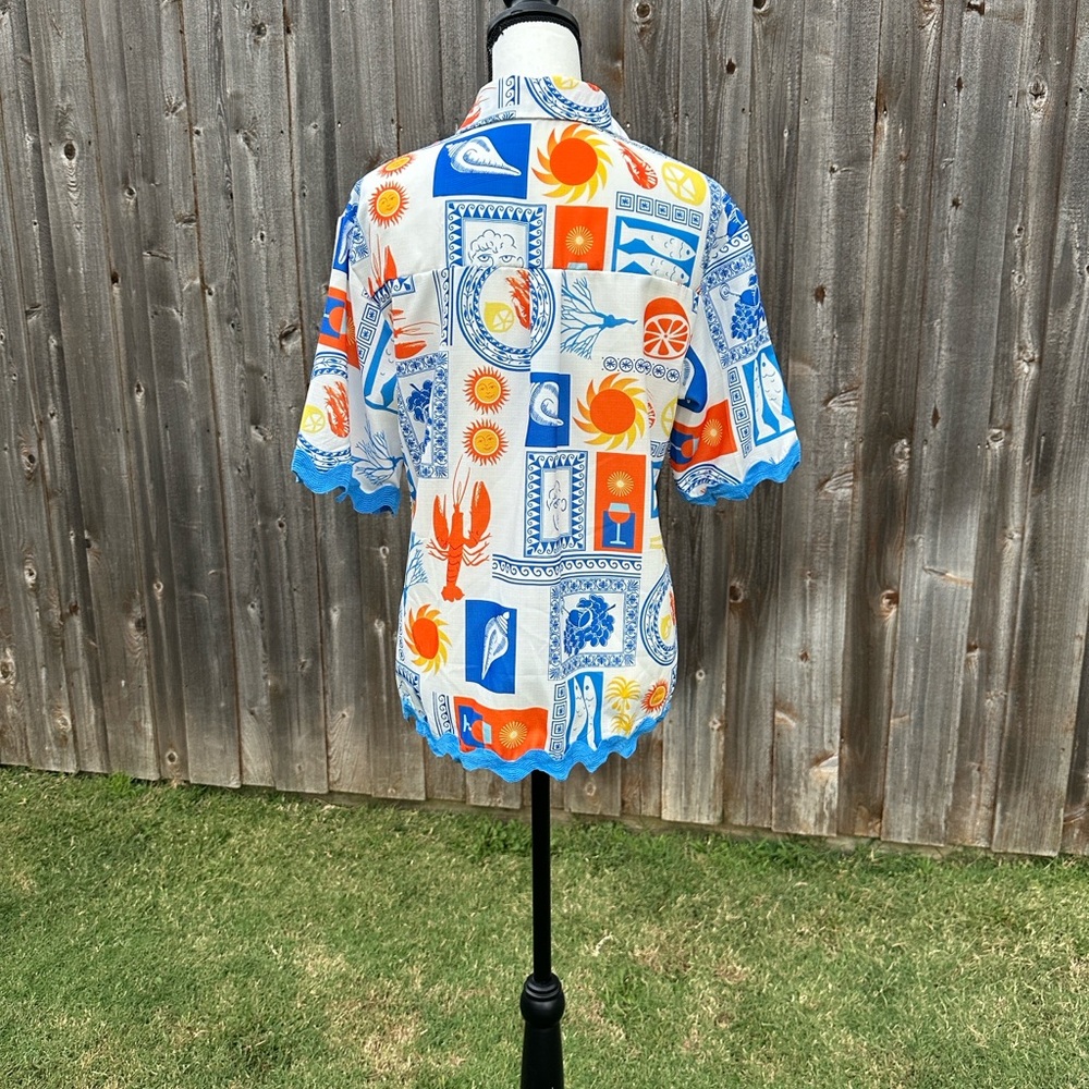 Contrast Sleeve Nautical Print Shirt EUC - Picture 3 of 8